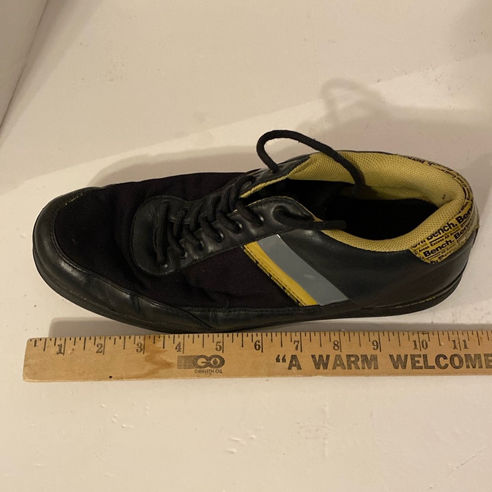 Bench Men’s Black Sneakers Size 11